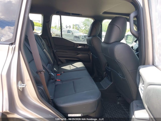 2024 Toyota Land Cruiser მანქანა იყიდება აუქციონზე, vin: JTEABFAJ5R5008101, აუქციონის ნომერი: 12573410