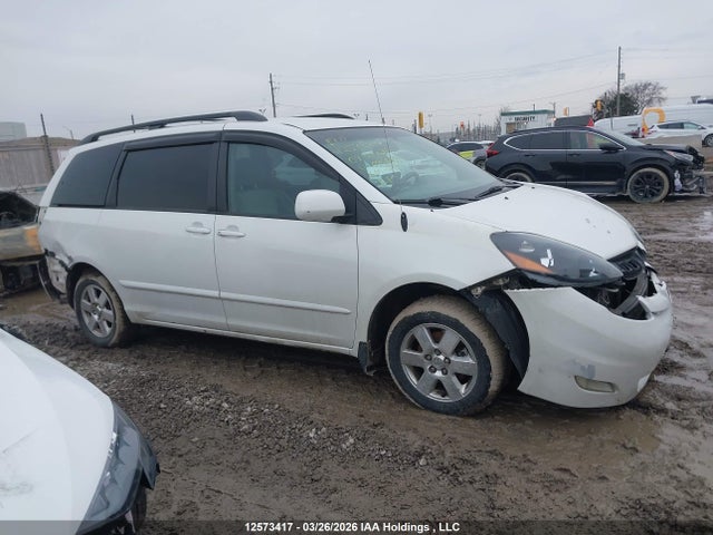 2007 Toyota Sienna Le V6 მანქანა იყიდება აუქციონზე, vin: 5TDZK23C37S045623, აუქციონის ნომერი: 12573417