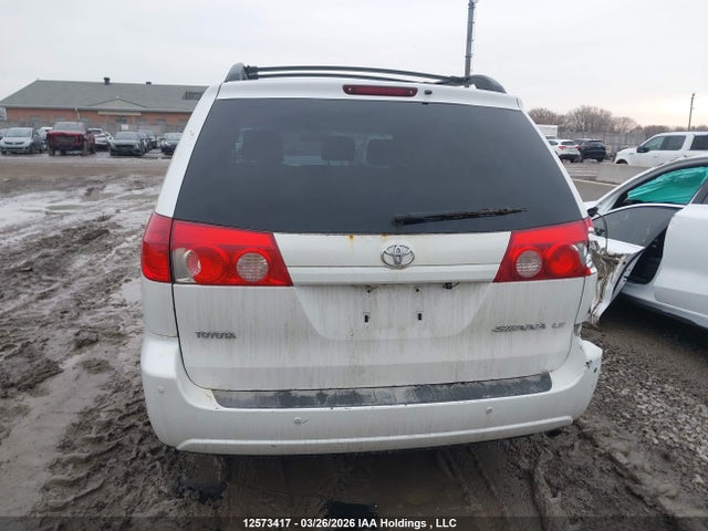 2007 Toyota Sienna Le V6 მანქანა იყიდება აუქციონზე, vin: 5TDZK23C37S045623, აუქციონის ნომერი: 12573417