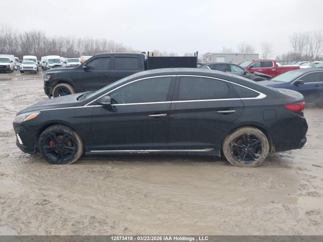 Продаж на аукціоні авто 2018 Hyundai Sonata Sport, vin: 5NPE34AF2JH677840, номер лоту: 12573418