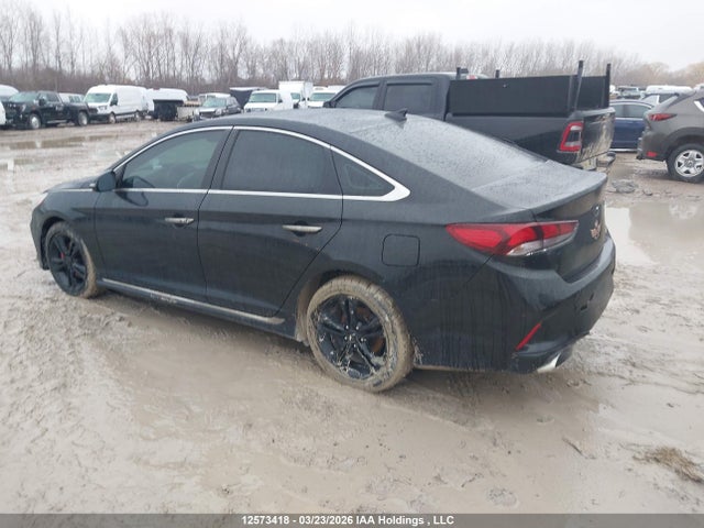 Продаж на аукціоні авто 2018 Hyundai Sonata Sport, vin: 5NPE34AF2JH677840, номер лоту: 12573418