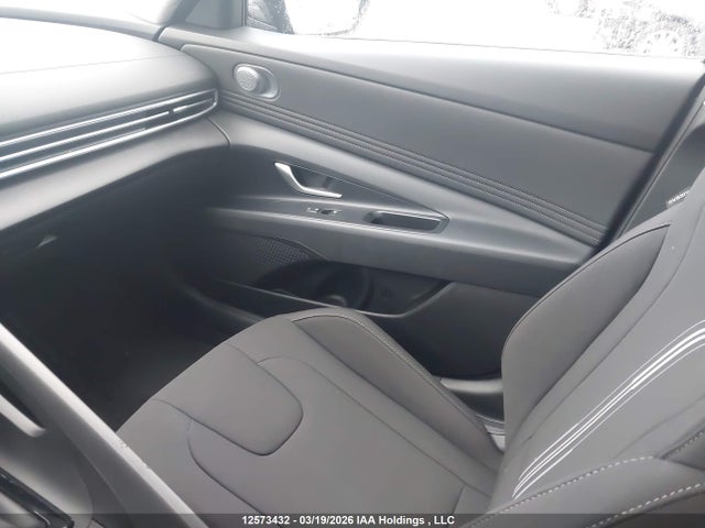 KMHLM4DG0TU111995 Hyundai Elantra Sel Sport
