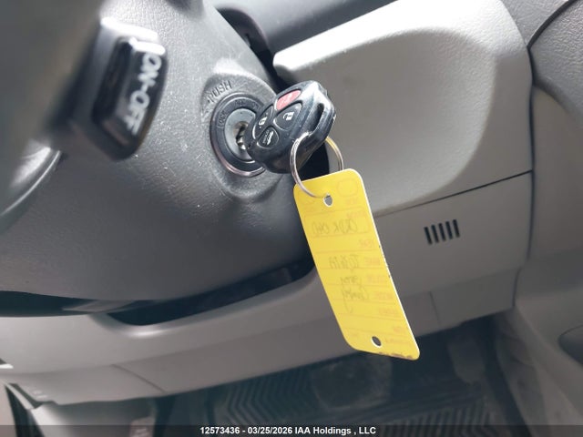 12573436 :رقم المزاد ، 4T1BF3EK3AU001281 vin ، 2010 Toyota Camry Se/le/xle مزاد بيع