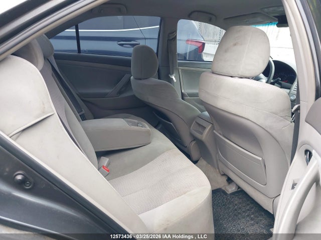 12573436 :رقم المزاد ، 4T1BF3EK3AU001281 vin ، 2010 Toyota Camry Se/le/xle مزاد بيع