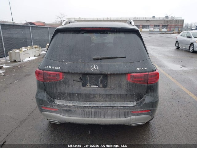 W1N4M4HB8RW377147 Mercedes-Benz Glb 250 4matic