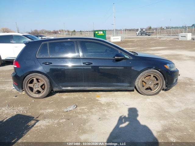 12573460 :رقم المزاد ، 3VWG17AU9JM284875 vin ، 2018 Volkswagen Golf مزاد بيع