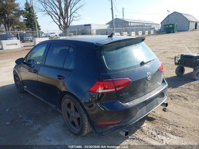 12573460 :رقم المزاد ، 3VWG17AU9JM284875 vin ، 2018 Volkswagen Golf مزاد بيع