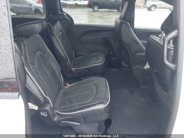 2C4RC1GG3SR582000 Chrysler Pacifica Limited