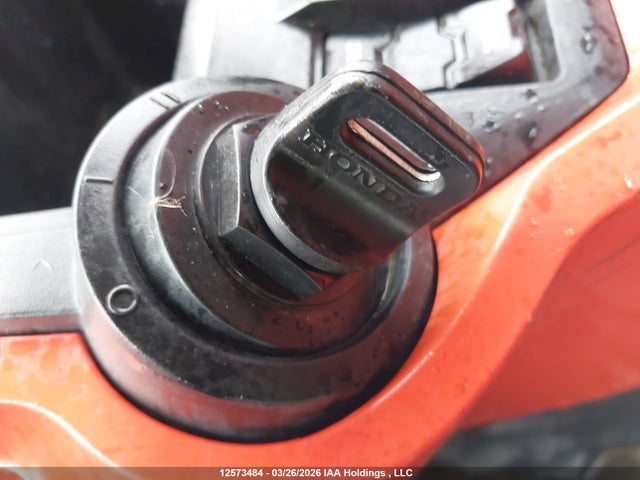 1HFVE06E8L4000146 Honda Sxs1000 S4d