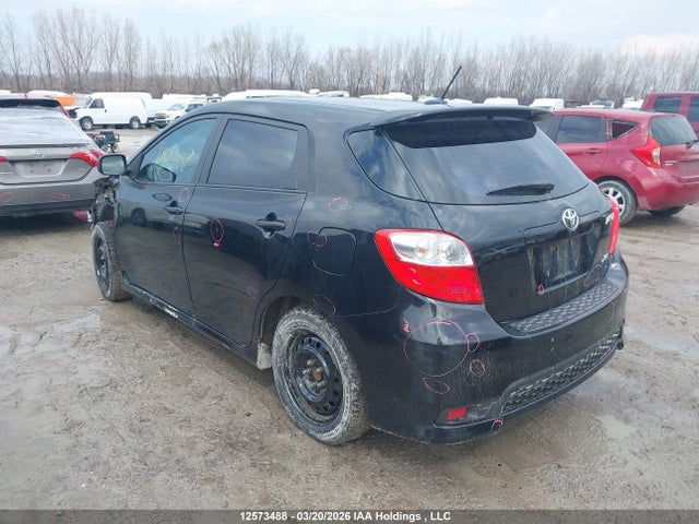 12573488 :رقم المزاد ، 2T1ME4EE7BC006451 vin ، 2011 Toyota Matrix Xrs مزاد بيع