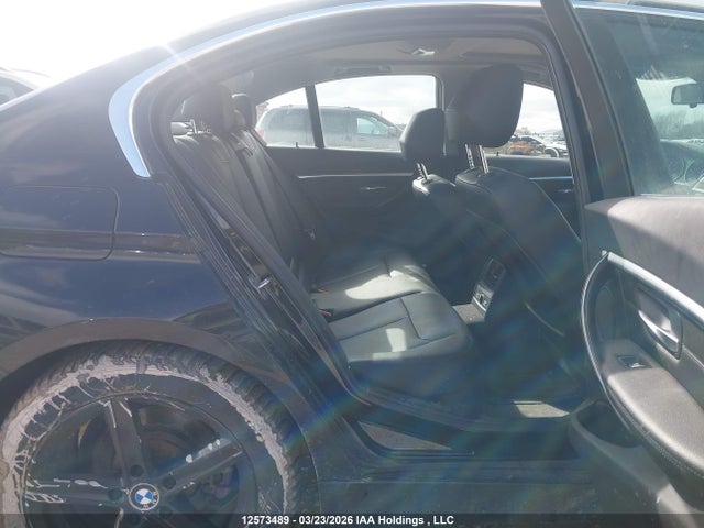 WBA8E5G3XHNU43446 BMW 320i Xdrive