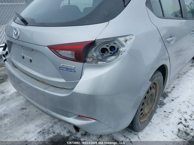 JM1BN1K78H1148395 Mazda MAZDA3