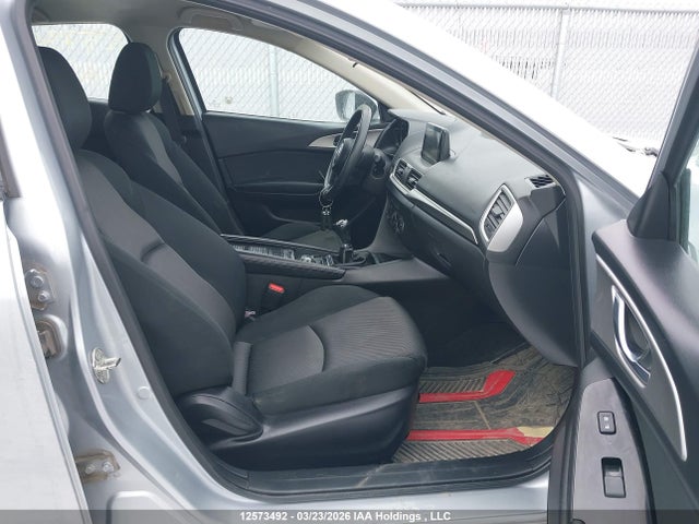 JM1BN1K78H1148395 Mazda MAZDA3