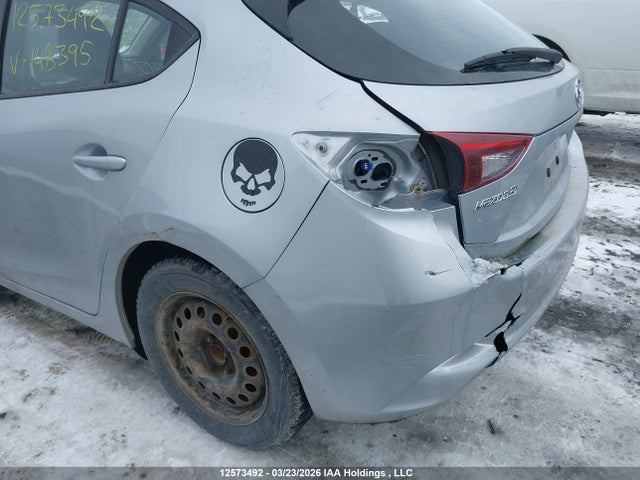 JM1BN1K78H1148395 Mazda MAZDA3