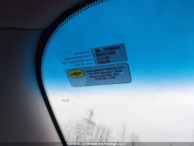 5TDZK3DC9FS628572 Toyota Sienna