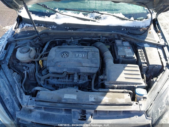 3VW117AU0JM765815 Volkswagen Golf Sportwagen S