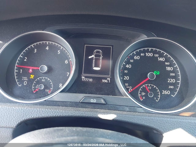 3VW117AU0JM765815 Volkswagen Golf Sportwagen S