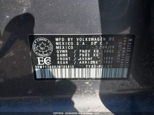 3VW117AU0JM765815 Volkswagen Golf Sportwagen S