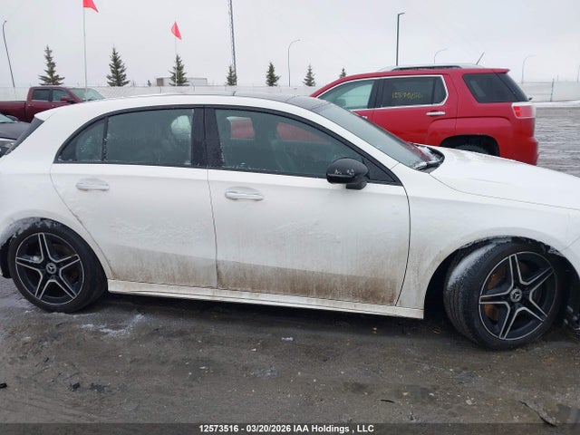 WDD3F4HBXKJ098398 Mercedes-Benz A 250 4matic