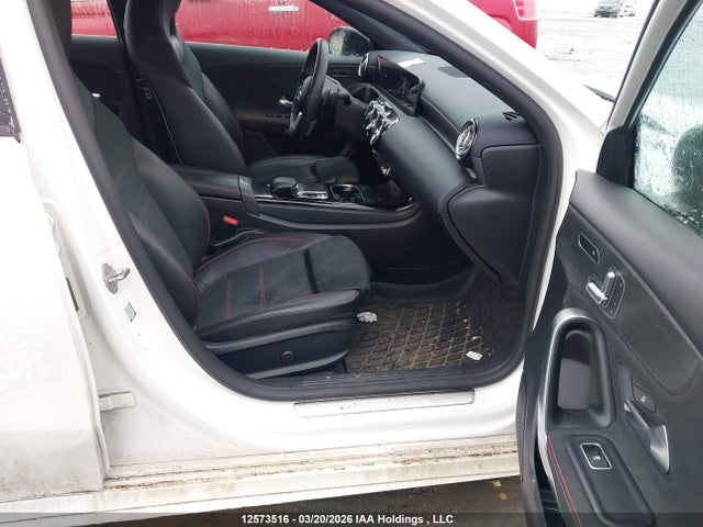 WDD3F4HBXKJ098398 Mercedes-Benz A 250 4matic