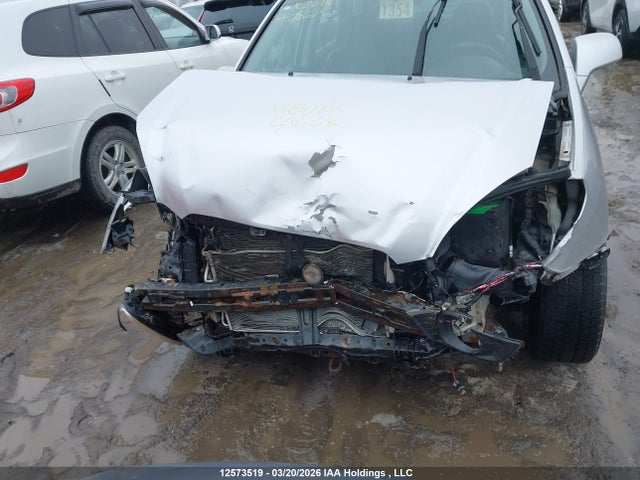 2011 Kia Rondo მანქანა იყიდება აუქციონზე, vin: KNAHH8C89B7340525, აუქციონის ნომერი: 12573519