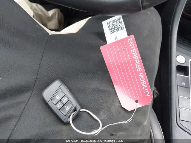 3VWEX7BU2SM064080 Volkswagen JETTA SE
