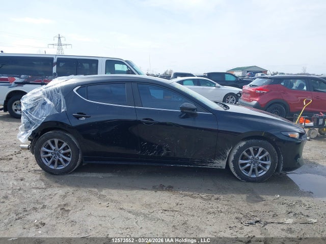 Mazda MAZDA3 2021 JM1BPAK73M1300765 Image 14