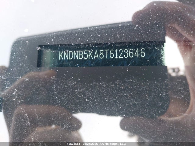 Продаж на аукціоні авто 2026 Kia Carnival Hev Lx+, vin: KNDNB5KA8T6123646, номер лоту: 12573554