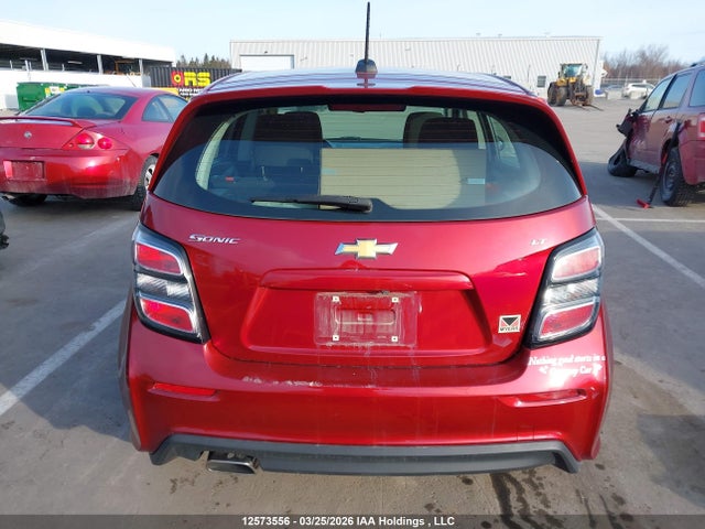 Aukcja sprzedaży 2017 Chevrolet Sonic Lt Auto, vin: 1G1JD6SH1H4158018, numer aukcji: 12573556