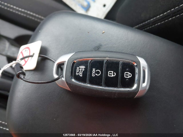 12573565 :رقم المزاد ، KMHRC8A3XSU388853 vin ، 2025 Hyundai Venue Sel/limited مزاد بيع