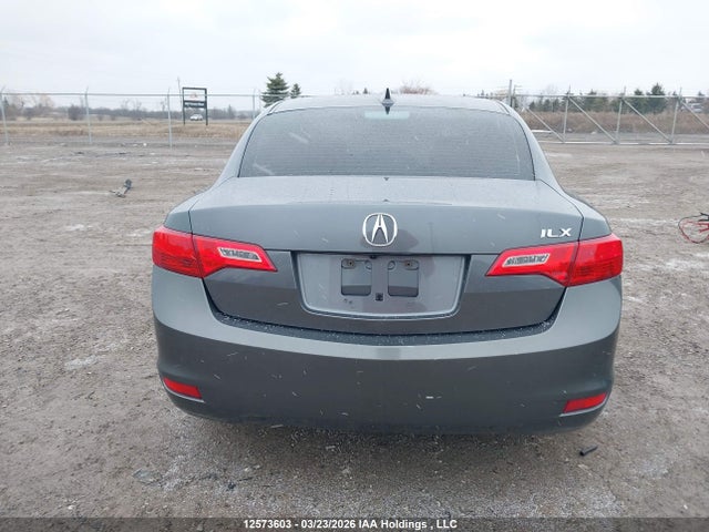 12573603 :رقم المزاد ، 19VDE1F78DE401864 vin ، 2013 Acura Ilx 20 Tech مزاد بيع