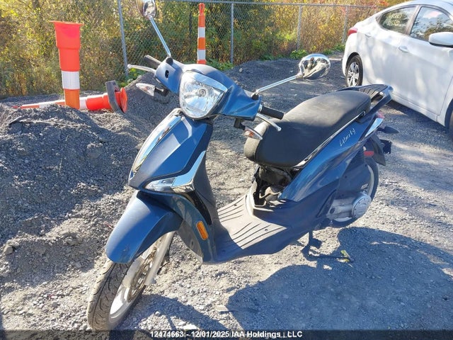 Продажа на аукционе авто 2021 Piaggio Liberty 50/50 S, vin: ZAPC546B2M7001743, номер лота: 12474663