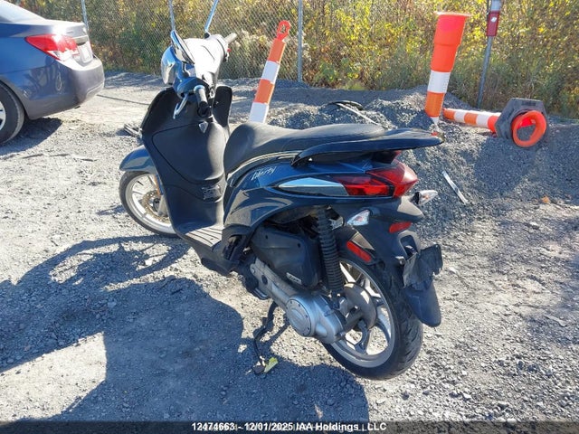 Продажа на аукционе авто 2021 Piaggio Liberty 50/50 S, vin: ZAPC546B2M7001743, номер лота: 12474663