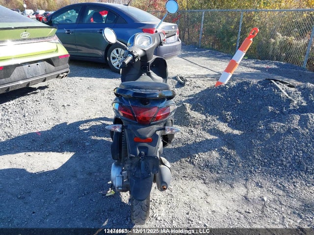 Продажа на аукционе авто 2021 Piaggio Liberty 50/50 S, vin: ZAPC546B2M7001743, номер лота: 12474663