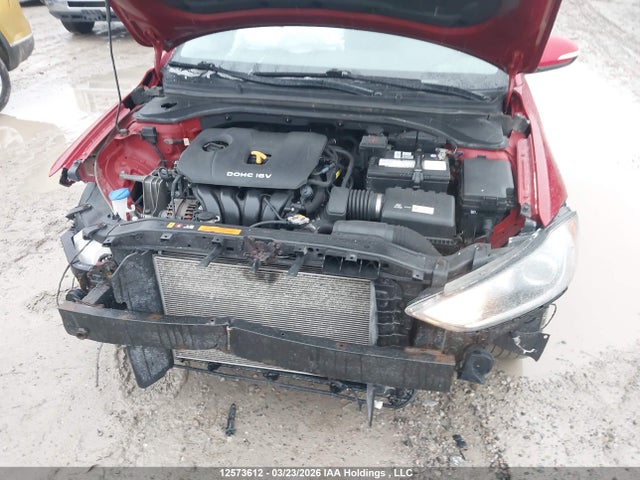 KMHD84LF1HU113666 Hyundai ELANTRA GL