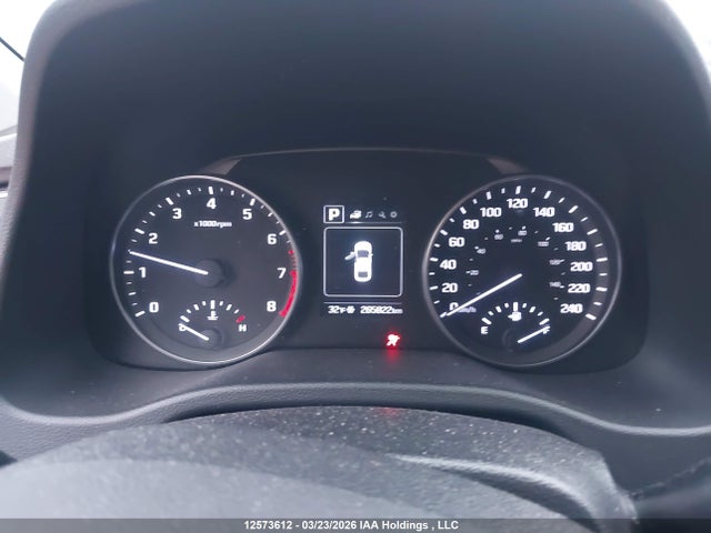 KMHD84LF1HU113666 Hyundai ELANTRA GL