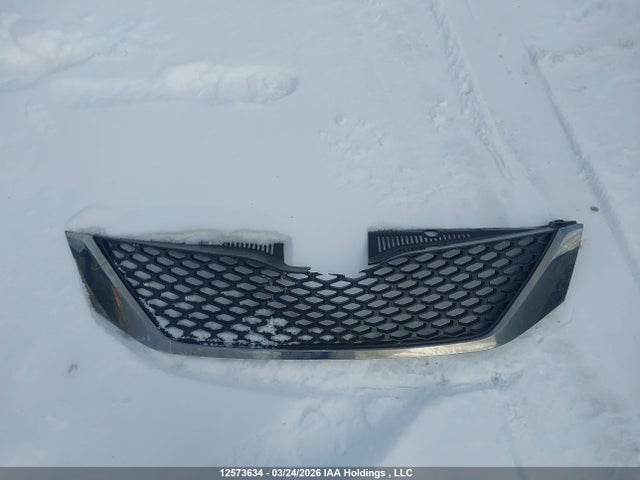 5TDXK3DCXFS564727 Toyota Sienna Se 8 Passenger