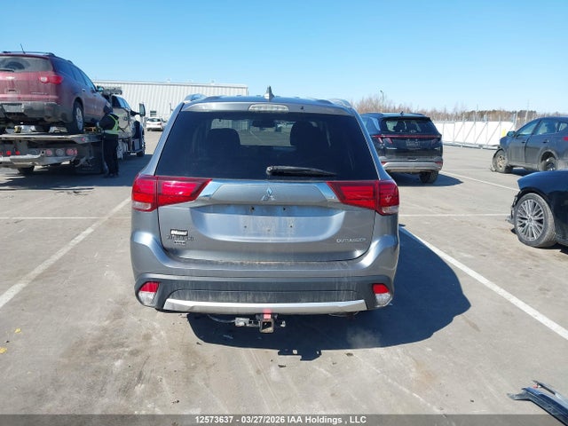 Aukcja sprzedaży 2018 Mitsubishi Outlander, vin: JA4AZ2A34JZ602499, numer aukcji: 12573637