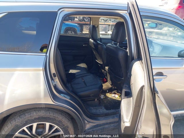 Aukcja sprzedaży 2018 Mitsubishi Outlander, vin: JA4AZ2A34JZ602499, numer aukcji: 12573637
