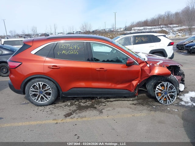 1FMCU0H68LUA60255 Ford ESCAPE SEL