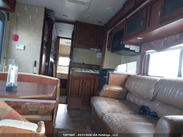 12573647 :رقم المزاد ، 1FDXE4FS1CDA67280 vin ، 2012 Ford E-450 Cutaway مزاد بيع