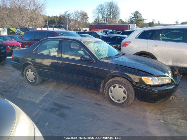 12573652 :رقم المزاد ، JT2BG22K2Y0417851 vin ، 2000 Toyota Camry Ce/le/xle مزاد بيع