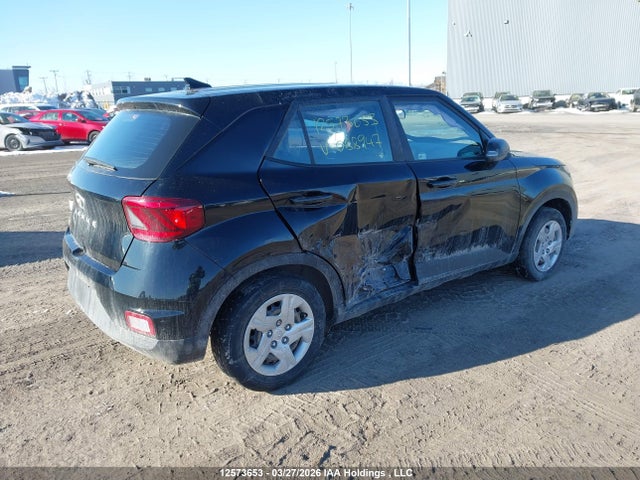 12573653 :رقم المزاد ، KMHRB8A31MU088947 vin ، 2021 Hyundai Venue Se مزاد بيع