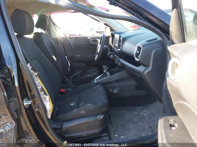 12573653 :رقم المزاد ، KMHRB8A31MU088947 vin ، 2021 Hyundai Venue Se مزاد بيع