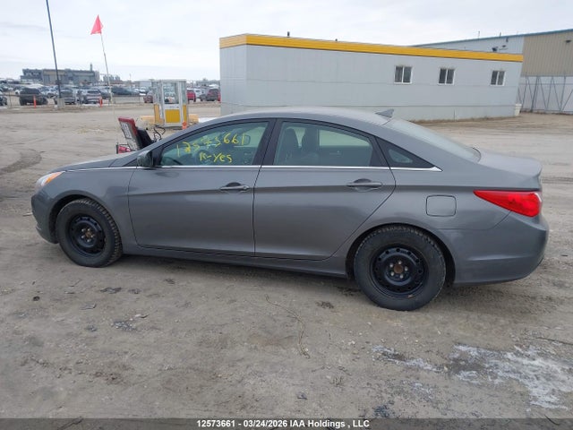 Продаж на аукціоні авто 2013 Hyundai Sonata Gl, vin: 5NPEB4AC2DH548672, номер лоту: 12573661