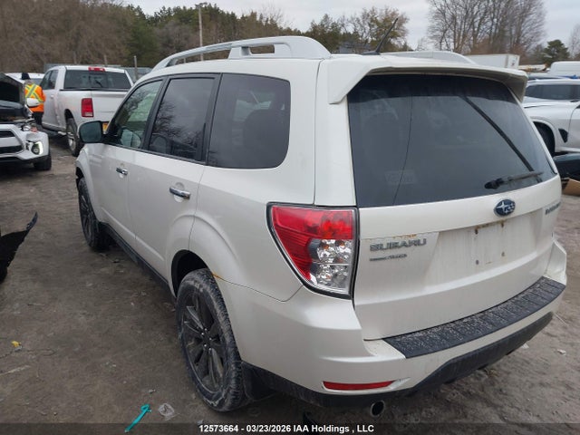 Продаж на аукціоні авто 2013 Subaru Forester 2.5x Premium, vin: JF2SHCDCXDG400850, номер лоту: 12573664