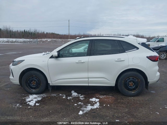 1FMCU9PZ1SUA77820 Ford Escape St-line Elite