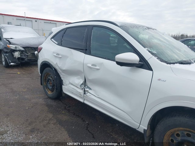 1FMCU9PZ1SUA77820 Ford Escape St-line Elite