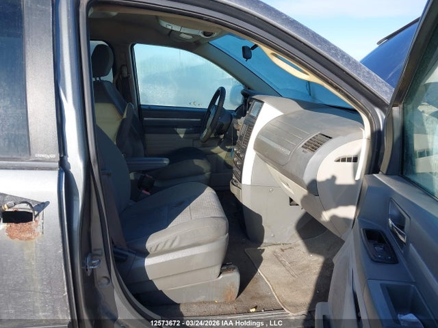 Продажа на аукционе авто 2009 Dodge Grand Caravan Se, vin: 2D8HN44E09R697496, номер лота: 12573672