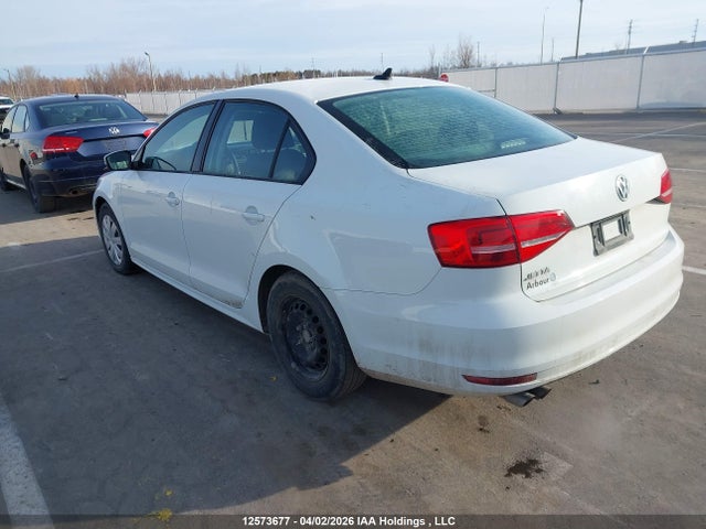 12573677 :رقم المزاد ، 3VW2K7AJXFM356705 vin ، 2015 Volkswagen Jetta مزاد بيع
